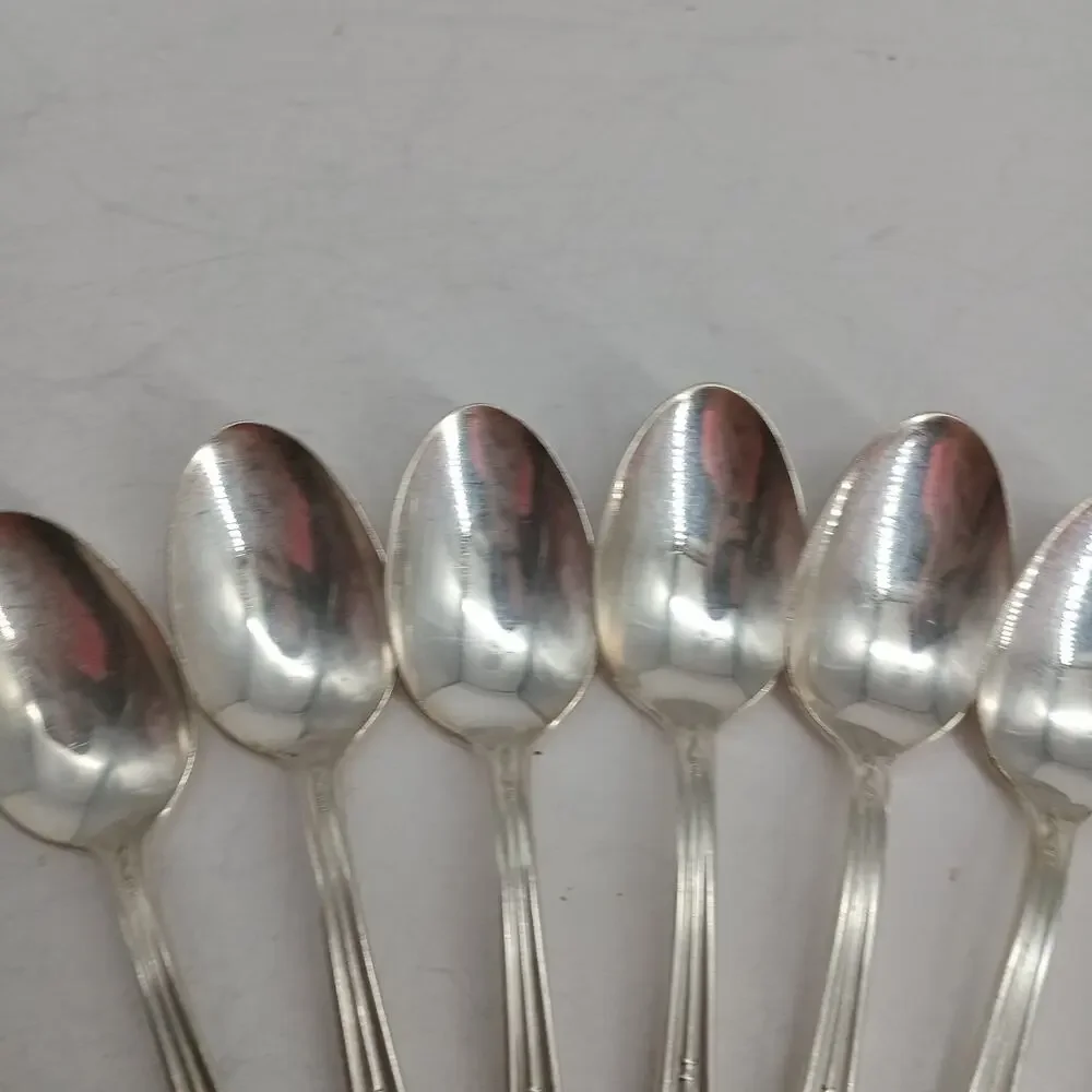 8X Tsp Vtg Manor Plate Triple Rose Rosedale Teaspoons Silverplate